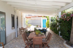 VILLA VERDEA casa vacanze, Castellammare Del Golfo